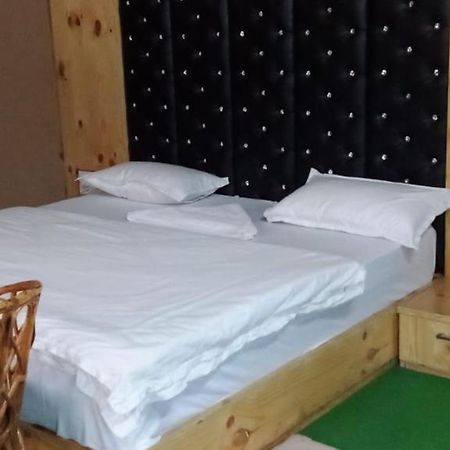Jungle Resort Халдвани Экстерьер фото