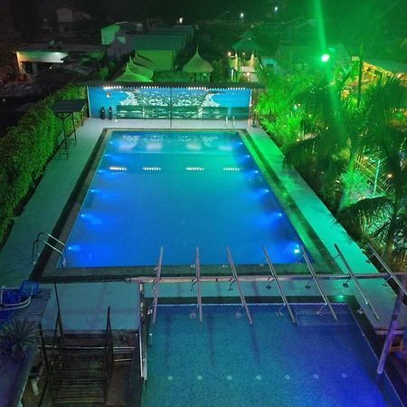 Jungle Resort Халдвани Экстерьер фото